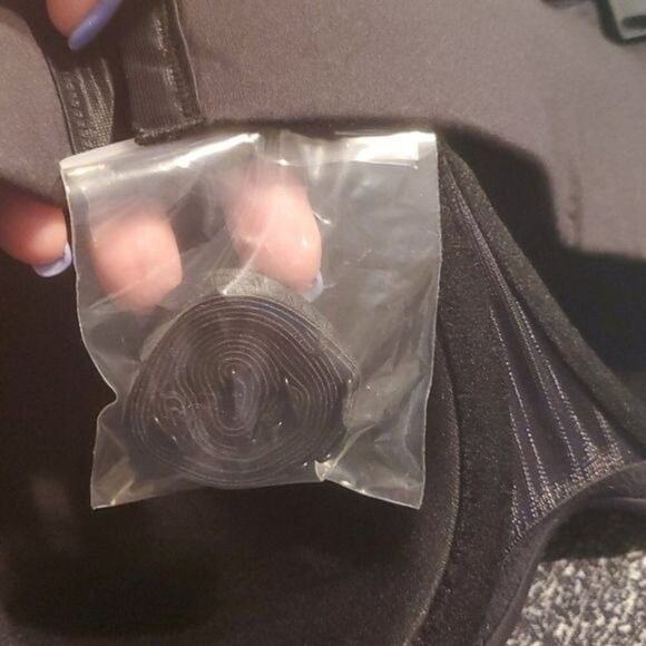 CK Lightly Lined Strapless Convertible BrA - Picture 6 of 9